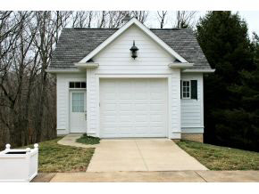 3723 Devonshire Ct, Bloomington, IN 47408 photo 4