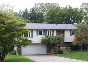 4320 E Janet Dr, Bloomington, IN 47401 photo 1