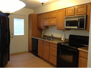 928 W Kirkwood Ave, Bloomington, IN 47404 photo 4
