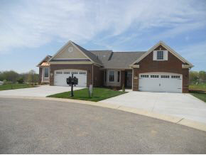 4331 S Clear View Ct, Bloomington, IN 47403 photo 1