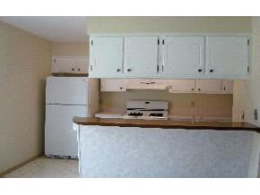 501 S Parkway Dr, Bloomington, IN 47403 photo 5