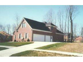 3805 Winston St, Bloomington, IN 47401 photo 2