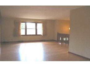 2201 Queens Way, Bloomington, IN 47401 photo 2