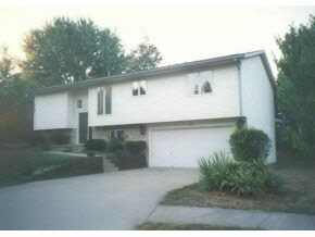 1821 E Thornton Dr, Bloomington, IN 47401 photo 1