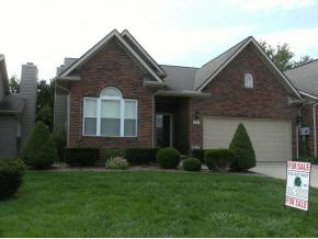 1302 S Hearthstone Ct, Bloomington, IN 47401 photo 1