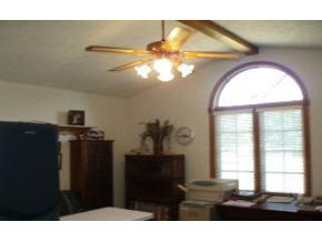 4610 Eagleview Dr, Bloomington, IN 47403 photo 9