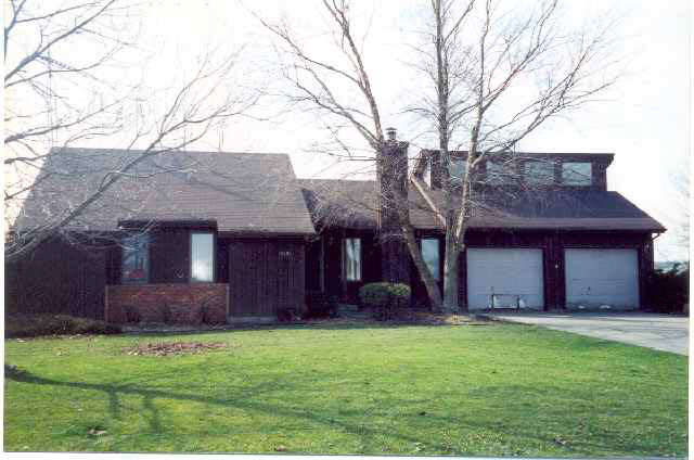 13859 E Willis Dr, Robinson, IL 62454 photo 1