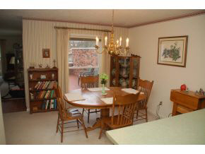 1154 E Regency Dr, Bloomington, IN 47401 photo 6