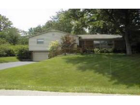 3708 East Morningside Drive, Bloomington, IN 47408 photo 2