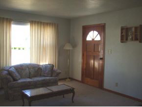 701 W Chambers Dr, Bloomington, IN 47403 photo 2