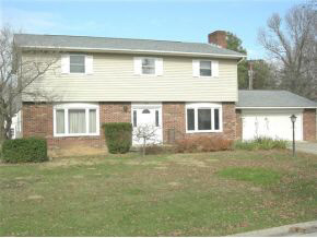 4401 Sheffield Dr, Bloomington, IN 47408 photo 1