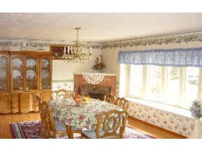 3710 Oak Leaf Dr, Bloomington, IN 47403 photo 2
