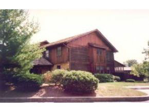 2343 Winding Brook Cir, Bloomington, IN 47401 photo 1
