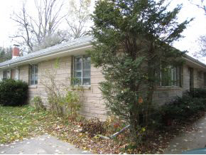824 S Eastside Dr, Bloomington, IN 47401 photo 3