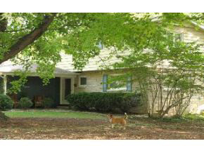 2008 Windsor Dr E, Bloomington, IN 47401 photo 3