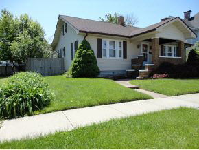 712 W Warren St, Mitchell, IN 47446 photo 1