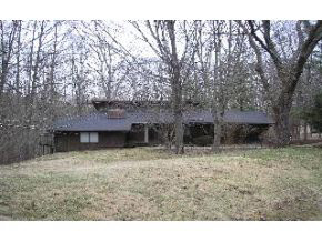 4685 Heritage Woods Rd, Bloomington, IN 47401 photo 1