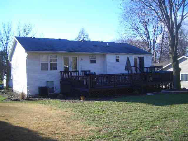 10 Vicki Dr, Vincennes, IN 47591 photo 9