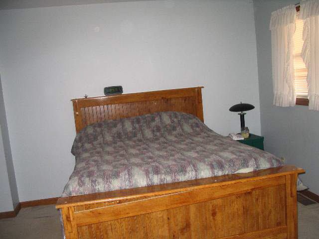 4137 E Ridgeview Blvd, Vincennes, IN 47591 photo 4
