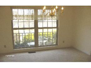 521 W Pargrave Pl, Bloomington, IN 47403 photo 4