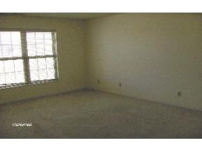 521 W Pargrave Pl, Bloomington, IN 47403 photo 8