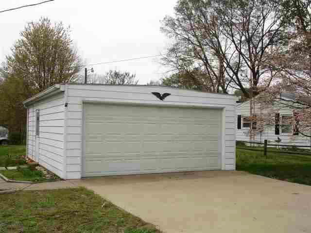 110 E Broadway, Decker, IN 47524 photo 9