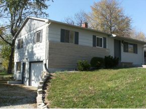2810 S Cherry St, Bloomington, IN 47403 photo 1