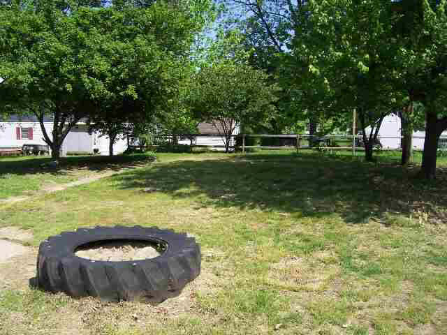 106 E Broadway St, Decker, IN 47524 photo 8