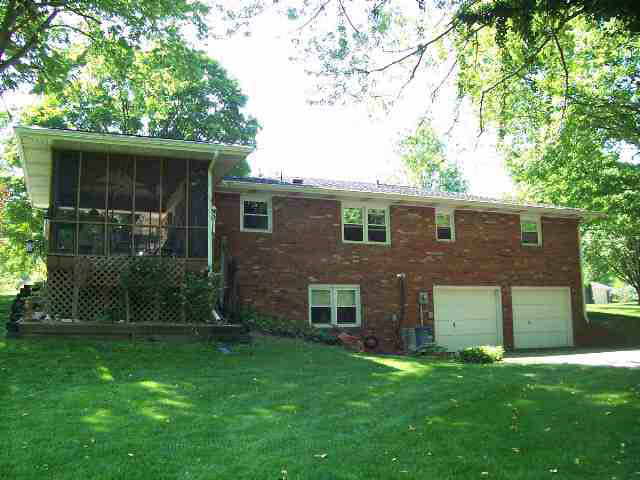 2244 E Apache Ln, Vincennes, IN 47591 photo 9