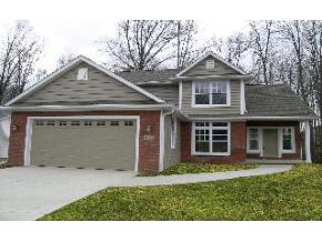 4718 Donington Dr, Bloomington, IN 47401 photo 1