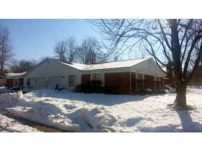 821 E Waterloo Ct, Bloomington, IN 47401 photo 1