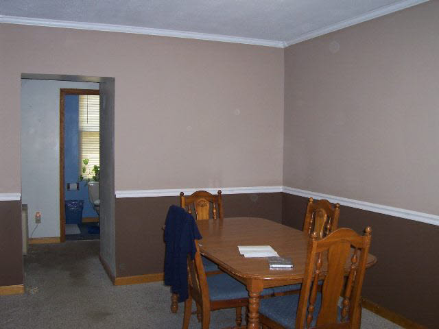 1025 E 11th St, Bicknell, IN 47512 photo 3