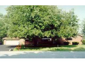 2552 Cascade Dr, Bloomington, IN 47404 photo 1