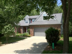 2214 S Olde Mill Ct, Bloomington, IN 47403 photo 1