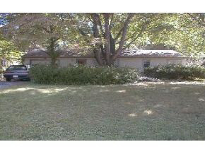 917 Manor Rd S, Bloomington, IN 47401 photo 3