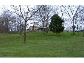 243 Mccully Ln, Spencer, IN 47460 photo 3