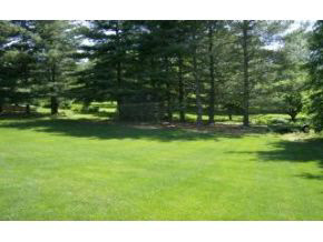 606 S Christopher Dr, Bloomington, IN 47401 photo 3