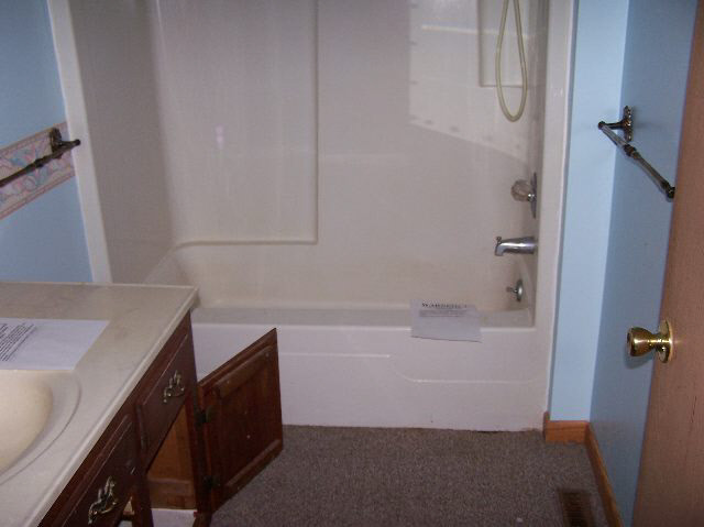 7876 E Persimmon Ln, Robinson, IL 62454 photo 9