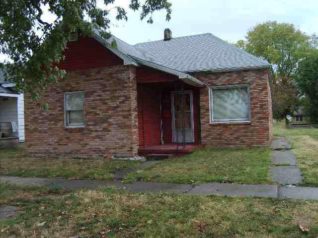 123 W Lyndale Ave, Vincennes, IN 47591 photo 1