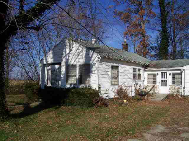 11740 E Transformer Rd, Bicknell, IN 47512 photo 2