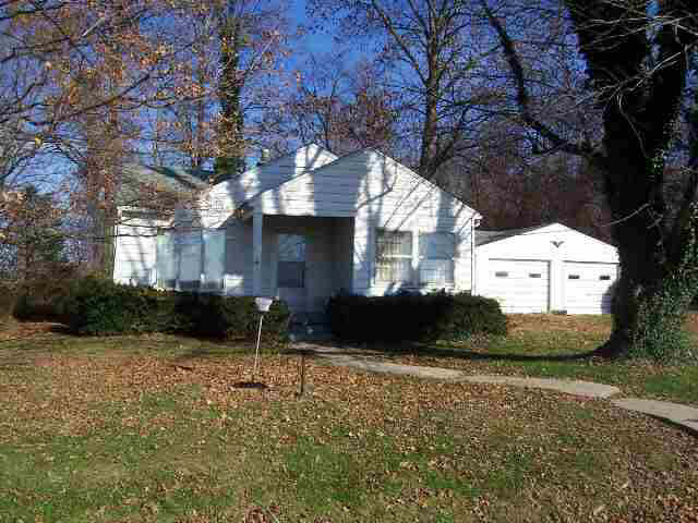 11740 E Transformer Rd, Bicknell, IN 47512 photo 1