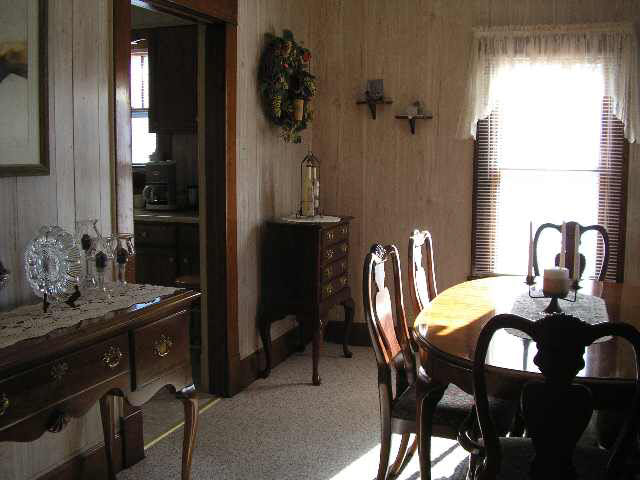 1310 State St, Vincennes, IN 47591 photo 4