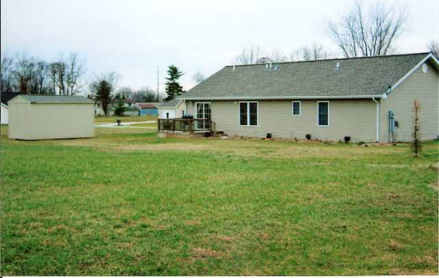 5 Jennifer Dr, Vincennes, IN 47591 photo 2