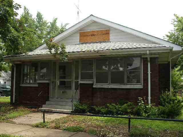 904 Wabash Ave, Vincennes, IN 47591 photo 1
