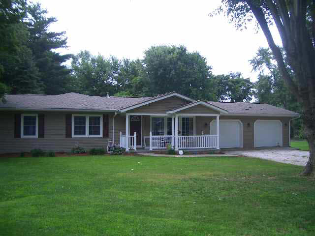 2013 Jackson Dr, Vincennes, IN 47591 photo 1