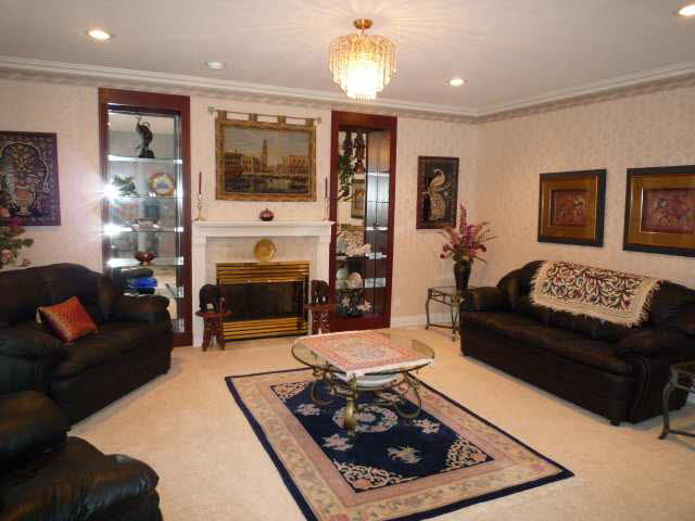 117 Lakewood Dr, Vincennes, IN 47591 photo 2