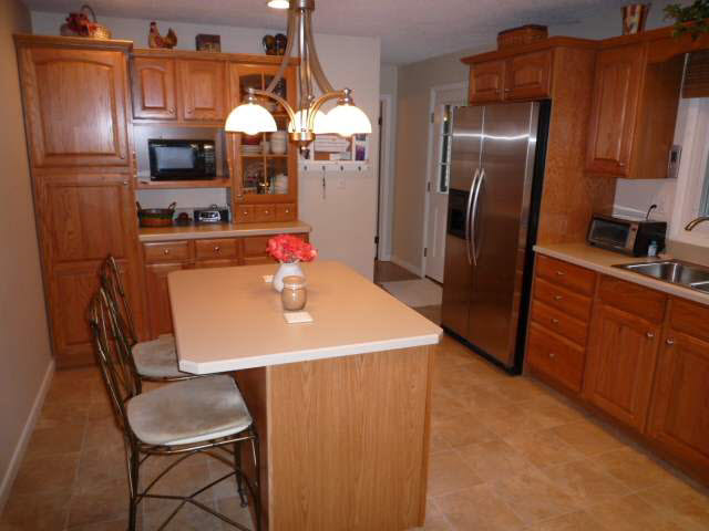 1712 Starking Rd, Vincennes, IN 47591 photo 3