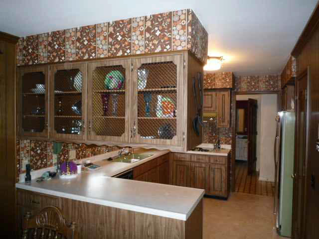 1614 Montclair Dr, Vincennes, IN 47591 photo 3
