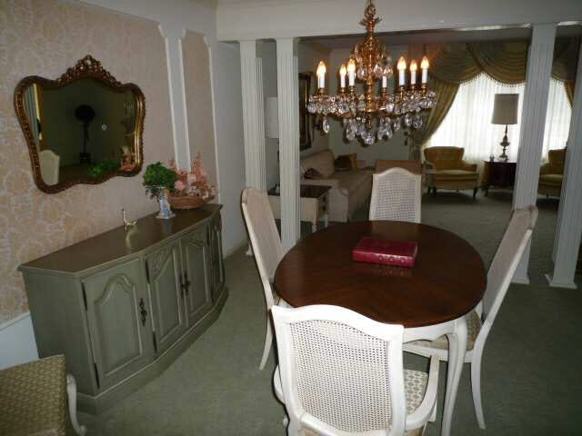 1614 Montclair Dr, Vincennes, IN 47591 photo 4