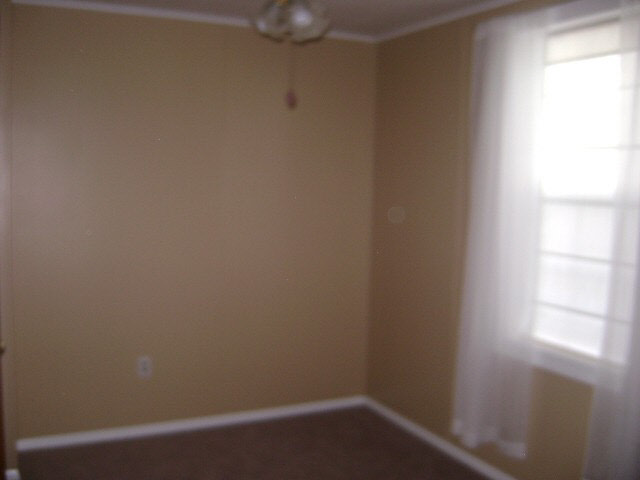 103 E Reel Ave, Vincennes, IN 47591 photo 6